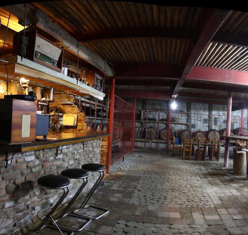 Albatros Hotel Calarasi  Buitenkant foto